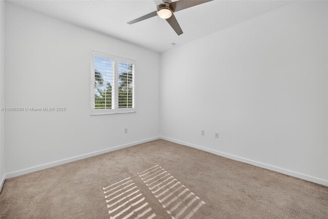 Building Photo - 17606 SW 149th Pl