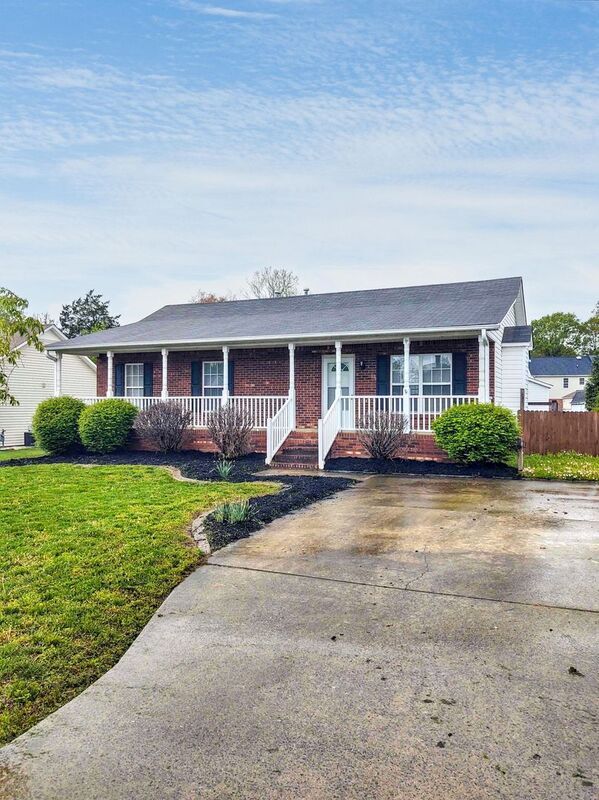Primary Photo - 2229 Saponi Village Ct