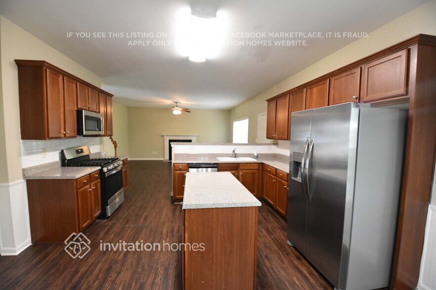 Building Photo - 4010 Portico Run Dr NE