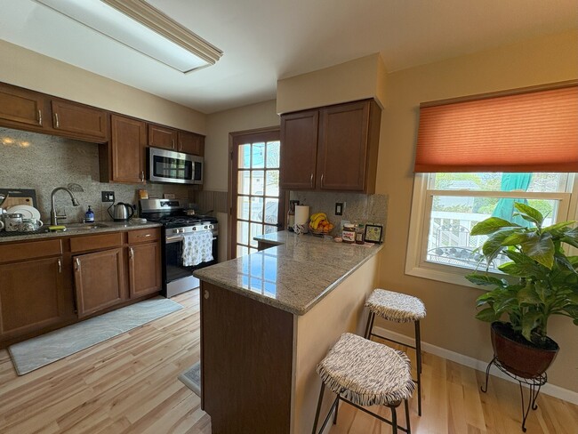 Building Photo - 18 Marquette Pl