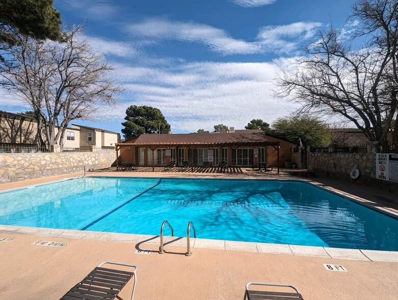 Primary Photo - Butterfield Trail Apartments