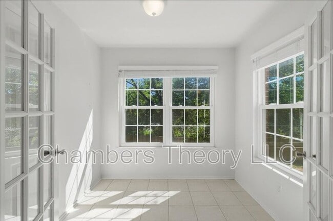 Building Photo - 3315 Wyndham Cir