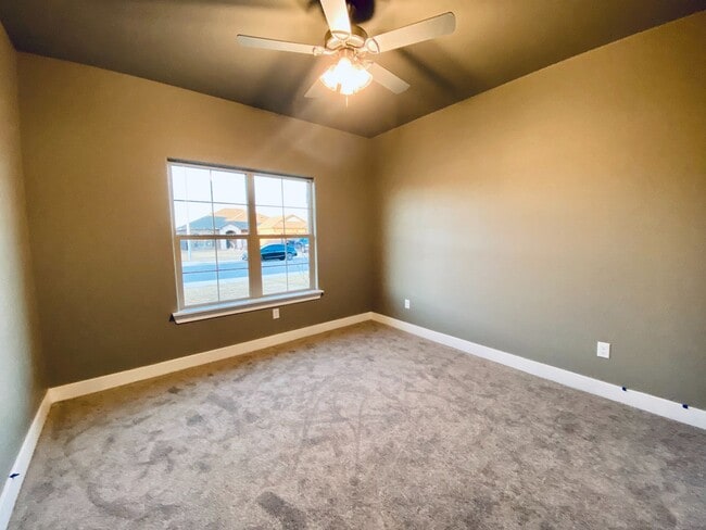 Building Photo - PRE-LEASING FOR JUNE: 4/2/2 Home in One of South Lubbock’s Newest Neighborhoods