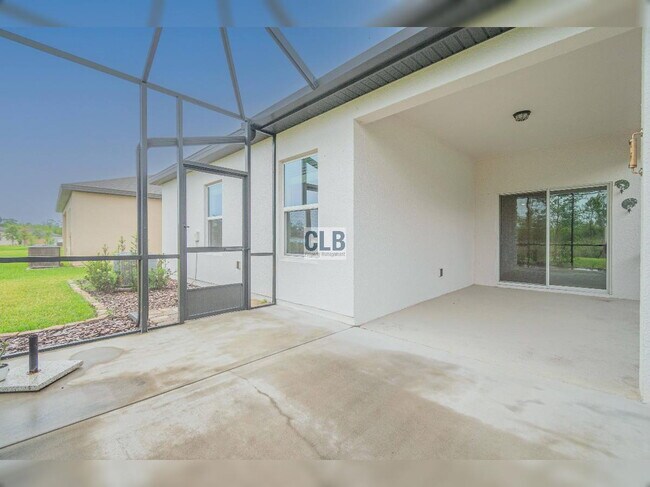 Building Photo - Neverland3012