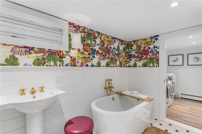 Building Photo - 11 Eustis Ave