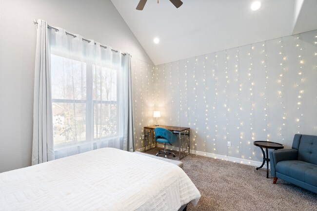 Building Photo - Coming Soon! Stunning 3 Bedroom 2 Bath Rental Near Lake Palestine! Bullard ISD!
