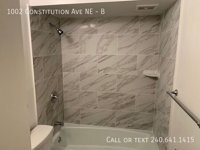 Building Photo - 1002 Constitution Ave NE