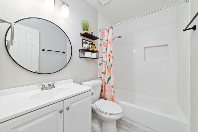 Building Photo - 12702 Ashford Creek Dr