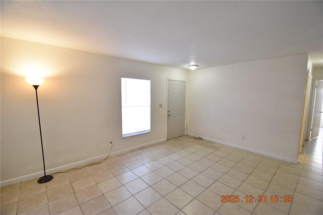 Building Photo - 6618 N Church Ave