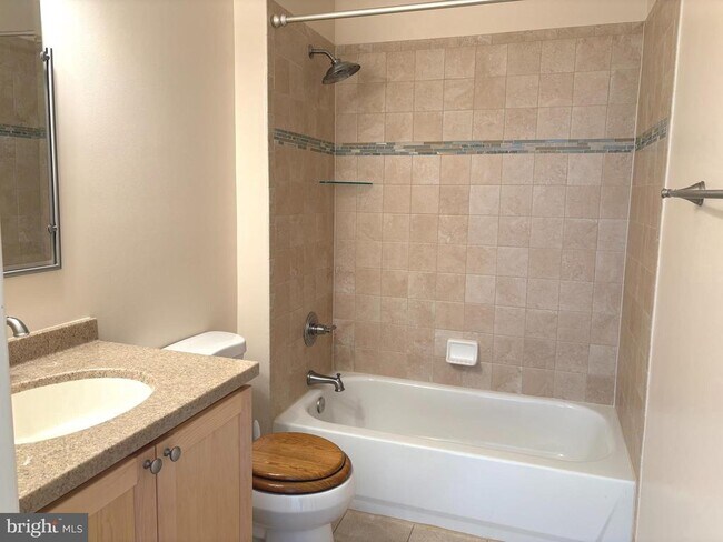 Building Photo - 11565 Cavalier Landing Ct