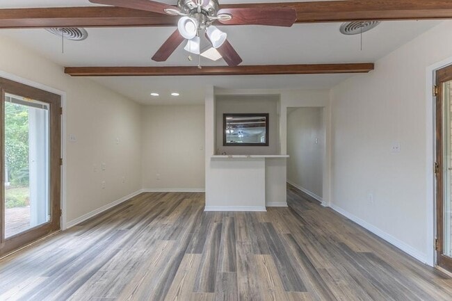 Building Photo - 4419 Knight Dr