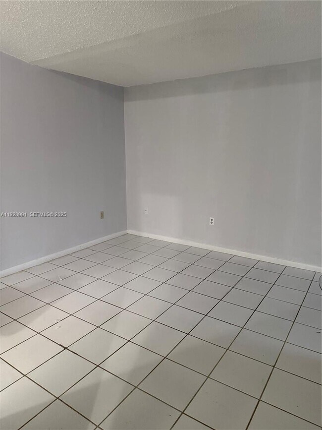 Building Photo - 15355 SW 76th Terrace