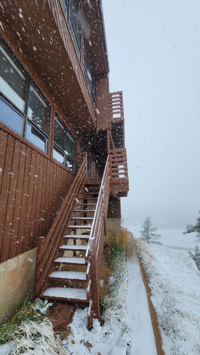 Building Photo - 4555 Sentinel Rock Terrace