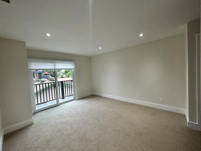 Primary Bedroom - 151 Albert Pl