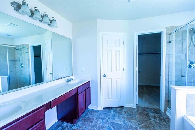 Building Photo - 15010 Rustler Gate Ln