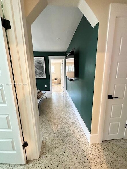 Building Photo - 6520 SW 65th St