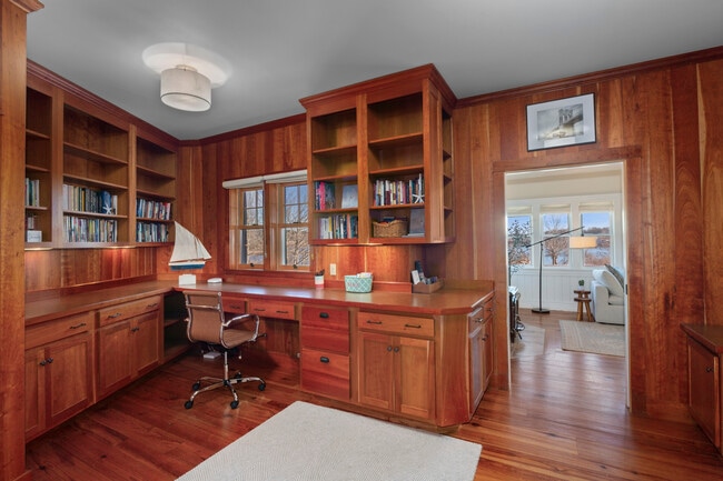 Building Photo - 35 Old Flds Wy