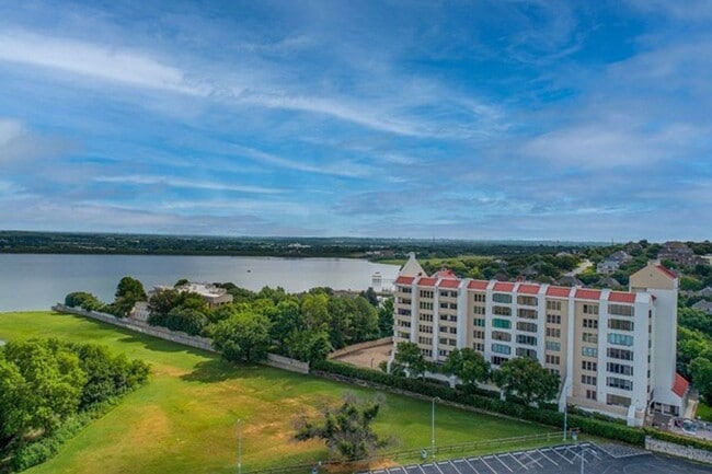 Building Photo - Charming Condo in Established Community of...