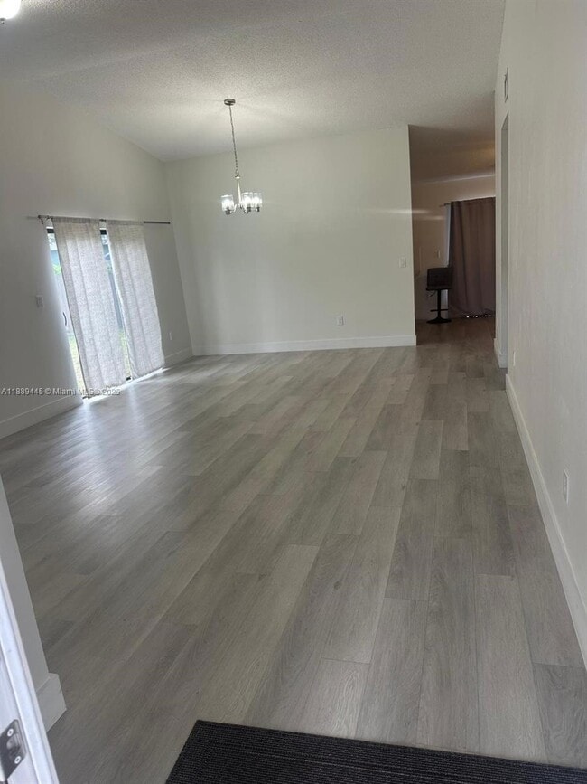 Building Photo - 9630 SW 152nd Ave