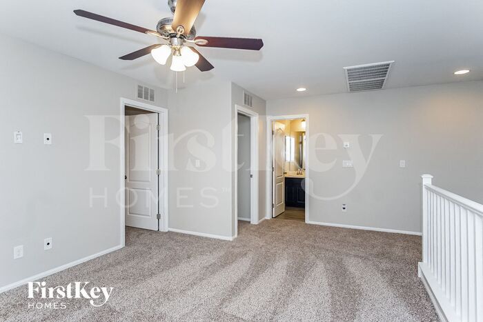 Building Photo - 11277 Tuckermuck Bay Ct