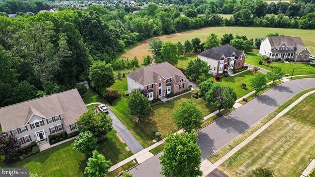 Building Photo - 228 Leffler Cir