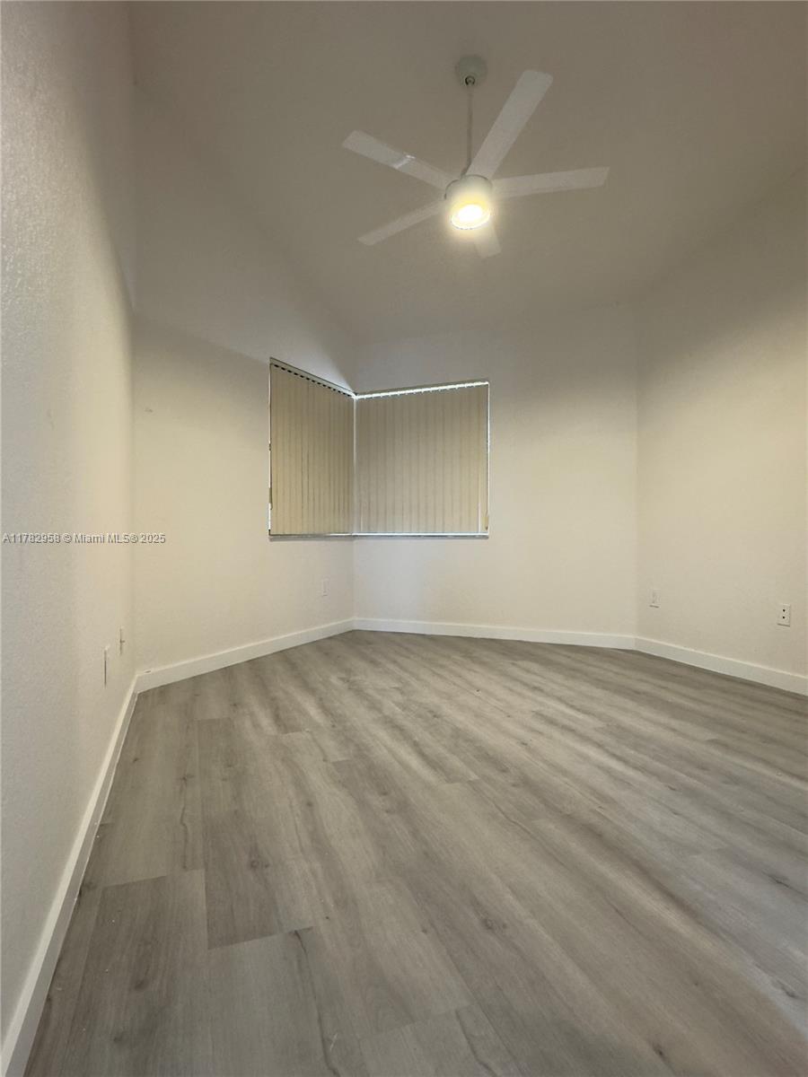 Building Photo - 2880 N Oakland Forest Dr