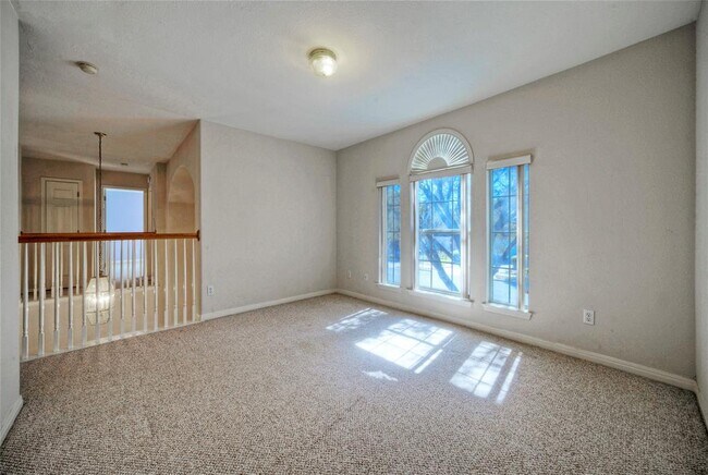 Building Photo - 601 Indian Run Dr