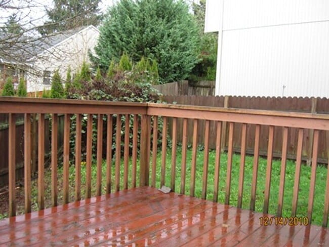 Building Photo - Coming Soon! 3 Bedroom - 2.5 Bath Home in Aloha!
