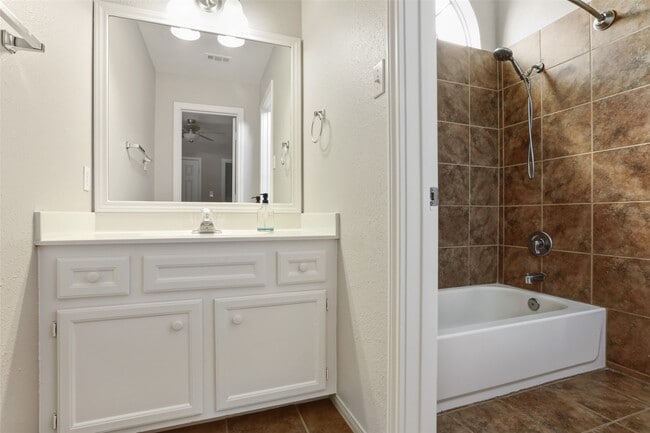 Building Photo - 14861 Altair Ct