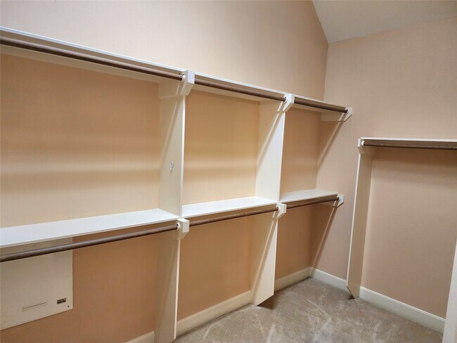 Building Photo - 14214 Altair Dr