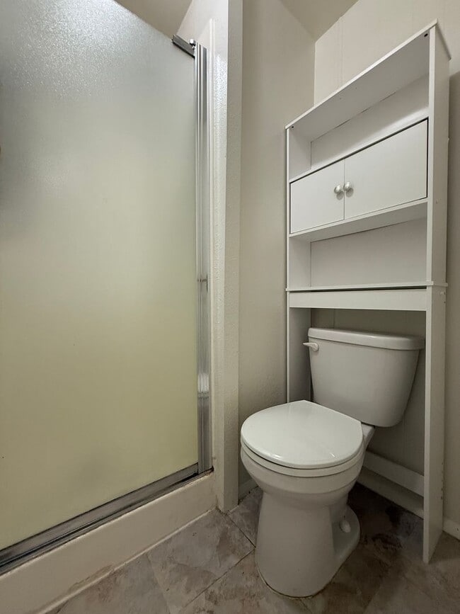 Building Photo - 2BR/2BA Mobile in Quiet Neighborhood