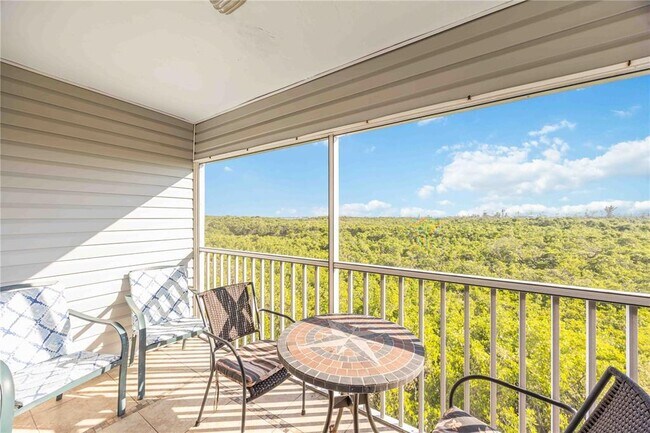 Building Photo - 3607 E Bay Dr