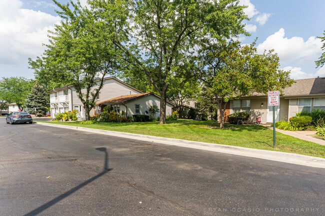 Building Photo - 328 Georgetown Ct