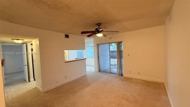 Building Photo - 5612 Rock Island Rd