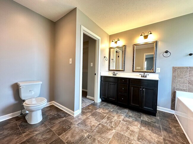 Building Photo - 3472 Fox Meadow Way