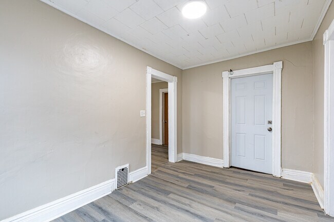 Building Photo - 25 Wabash St