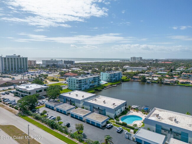 Building Photo - 205 S Banana River Blvd