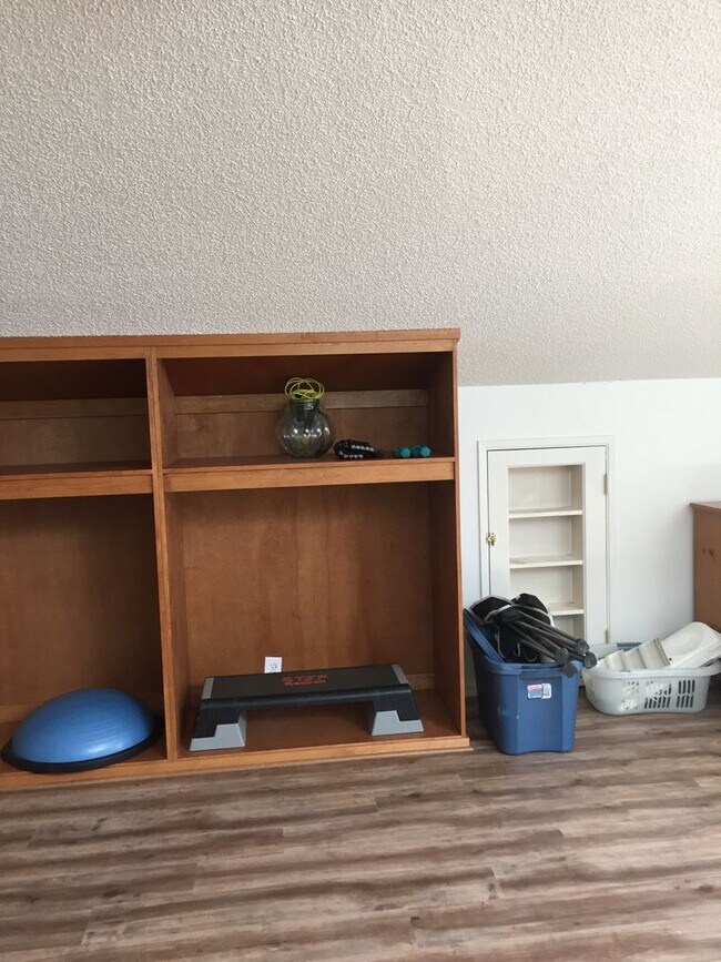 Building Photo - 11744 SW Boones Bend Dr
