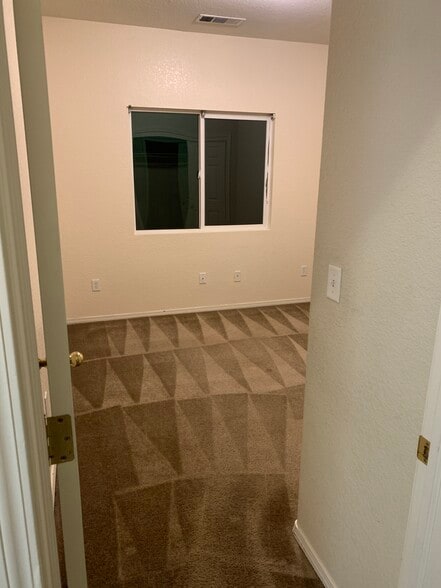 Building Photo - 2626 Capella Dr
