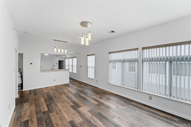 Building Photo - 1-36 Meridian Blvd