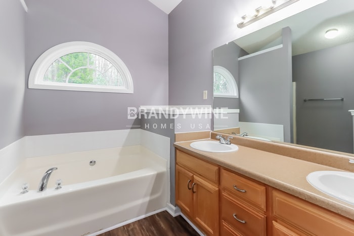 Building Photo - 339 Peachtree Cir