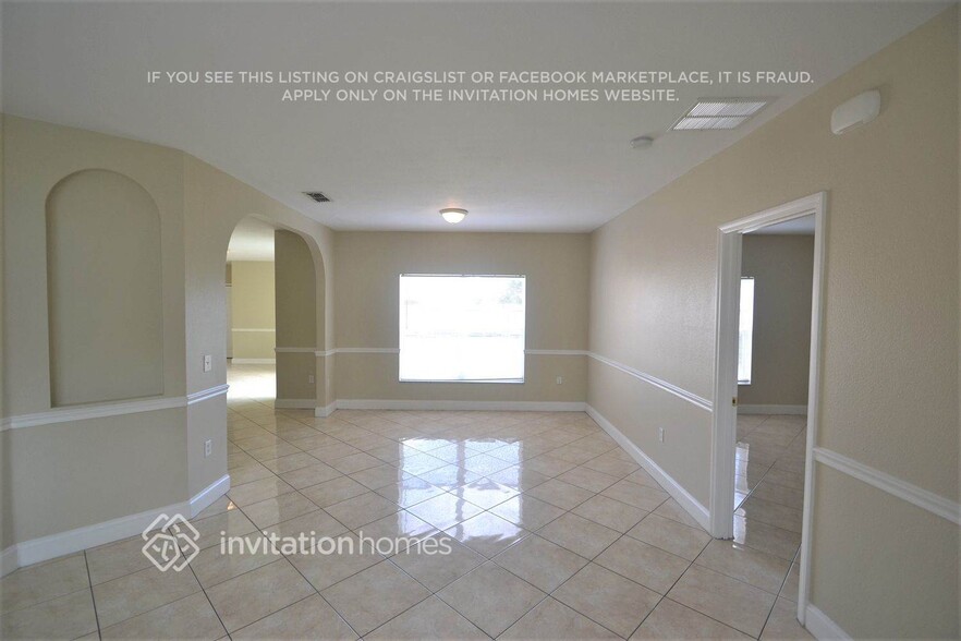 Building Photo - 236 Bedford Dr