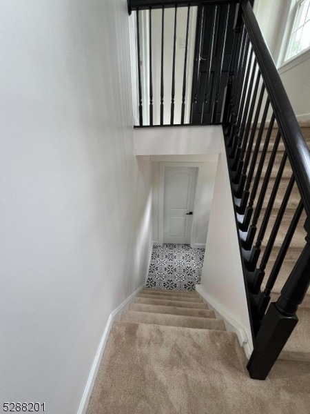 Building Photo - 8 West Dr