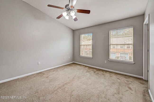 Building Photo - 13493 Sunstone St