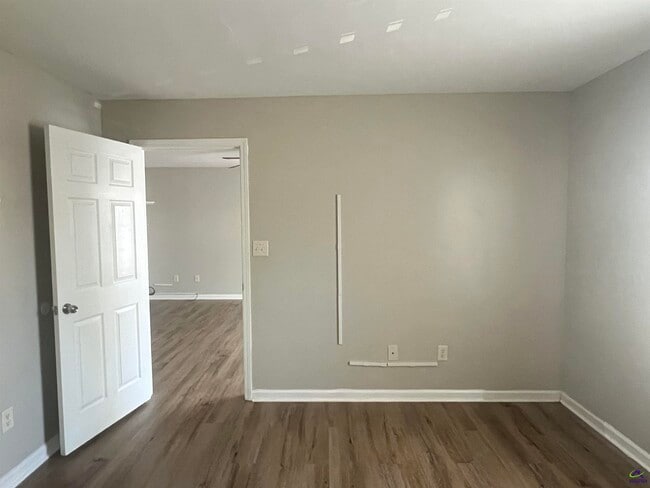 Building Photo - 230 Katelyn Cir