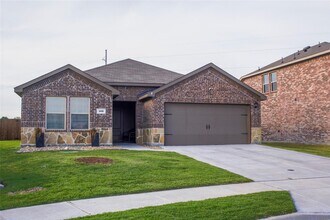 Building Photo - 103 Whirlway Ln