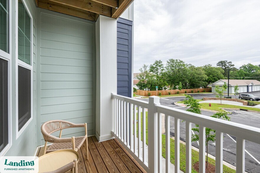 Building Photo - 135 Dresser Ln