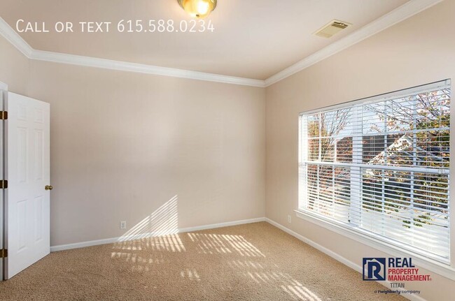 Building Photo - 1210 Olympia Pl