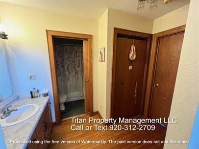 Building Photo - 207 E Irving Ave