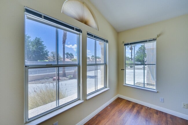 Building Photo - SE!! 4 Bedrooms!! Single Story!! NO HOA!! 3 Car Garage!!! Pool!!! Spa!!! RV Parking!!! Low mainte...